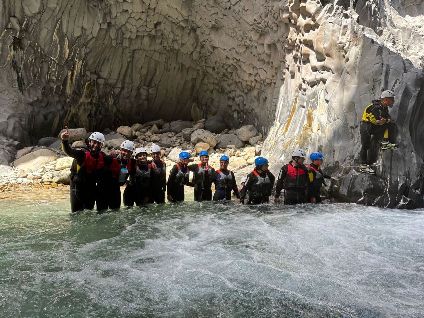 Alcantara River and Gorges: Bodyrafting Experience - The 2.5 km route: why it feels like more than 2 hours