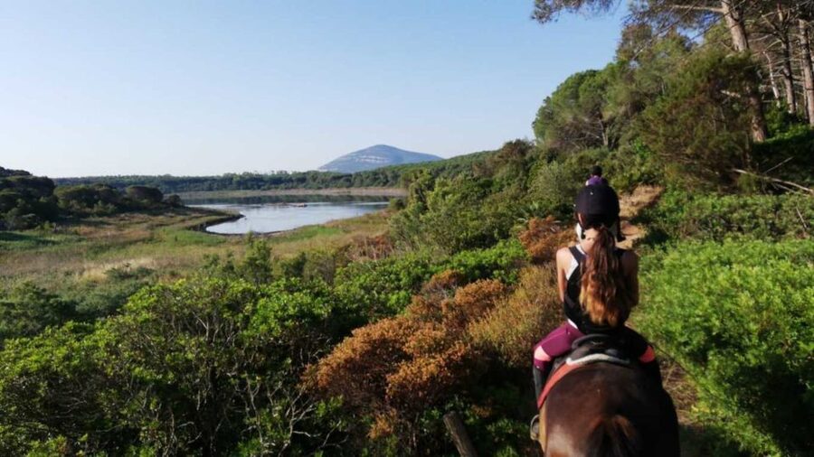 Alghero: Guided Horseback Ride at Lake Baratz & Porto Ferro - Guides, languages, and the small-group feel that keeps it relaxed