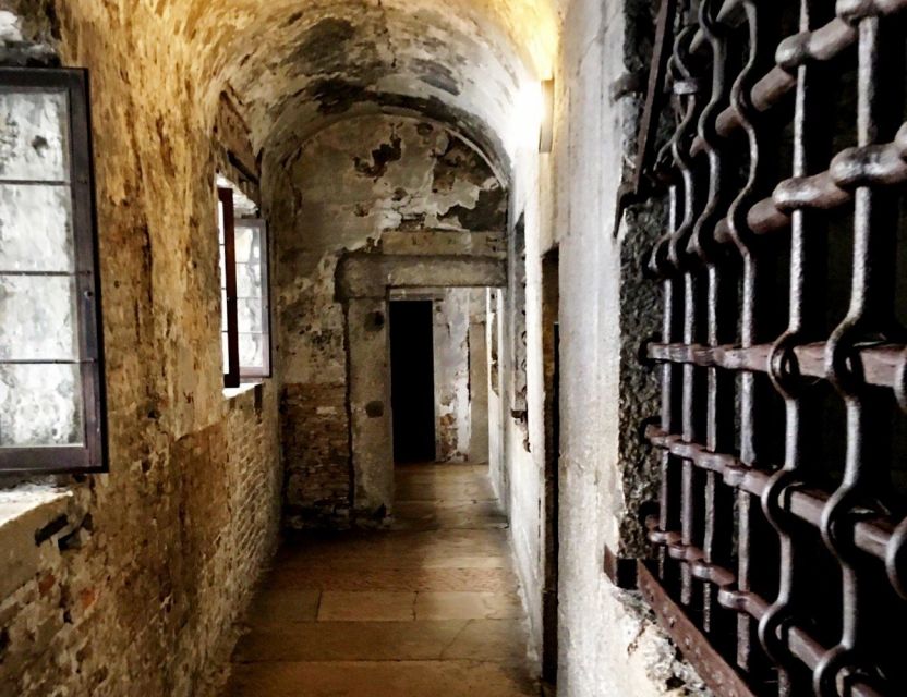 All-Inclusive Tour: Doge Palace, St Mark's Basilica & Square - Price and value: What you’re really paying $151.80 for
