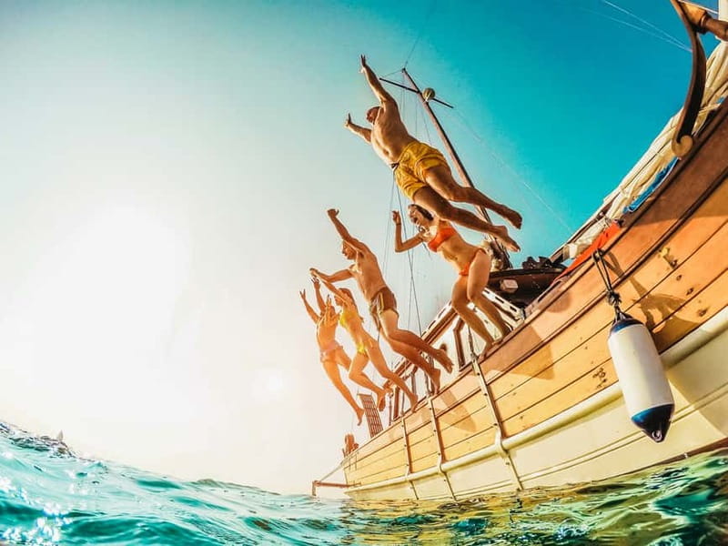 Amalfi Coast: Boat and Snorkeling Tour with Fruit & Drinks - The Boat Ride That Puts Positano in Perspective