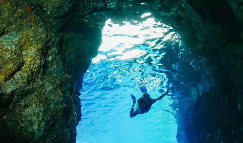 Amalfi Coast: Boat and Snorkeling Tour with Fruit & Drinks - Furore: The Fjord Feel and the Sea Cave Colors