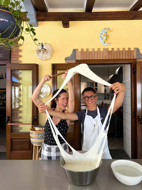 Amalfi Coast: Make Fresh Pasta, Mozzarella, & Tiramisù - Fresh Mozzarella: Hands-On Cheese Making With Farm Milk