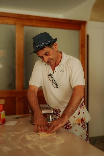 Amalfi: Cooking Class with Pasta, Mozzarella, and Tiramisù - Lunch or Dinner on Site, Plus Local Wine From the Farm