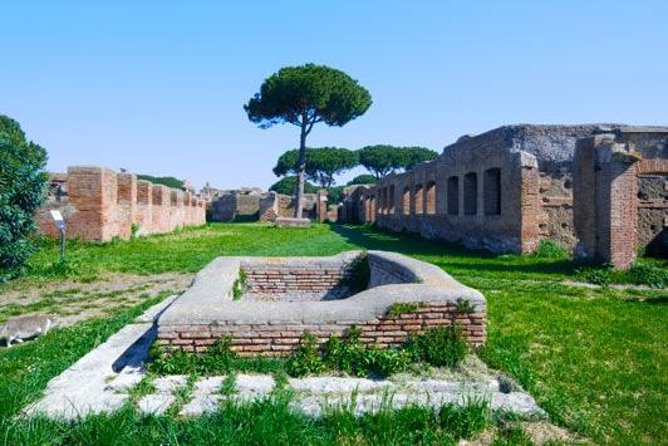 Ancient Ostia Antica Semi-Private Day Trip from Rome by Train with Guide - Why Ostia Antica Beats Another Day Chasing Big Names