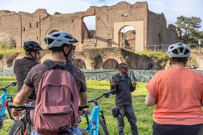 Appian Way & Aqueducts small group e-bike tour(catacombs & food) - Mercato di Campagna Amica and Fonte Acqua Egeria: the meal break that doubles as local color