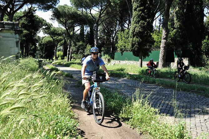 Appian Way, Catacombs and Aqueducts Park Tour with Top E-Bike - Quick take