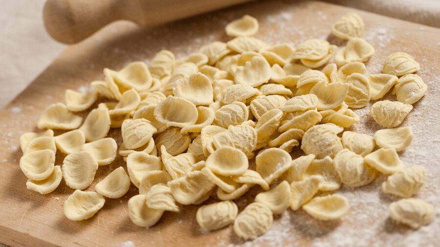Bari: Street Food Walking Tour with Wine Tasting - Key highlights to look for