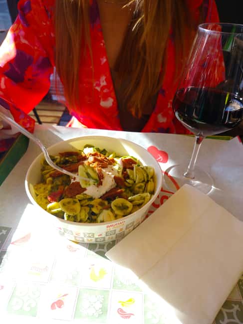 Bari: Street Food Walking Tour with Wine Tasting - How the Wine Tasting Fits the Meal