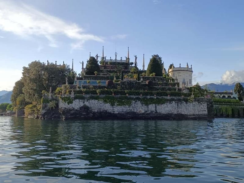Baveno: Hop-On Hop-Off Boat Tour to 3 Borromean Islands - Timing that lets you see all three without feeling glued to the dock