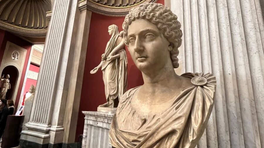Best of the Vatican: Fast Track Highlights - Dress code and what can stop you at the door