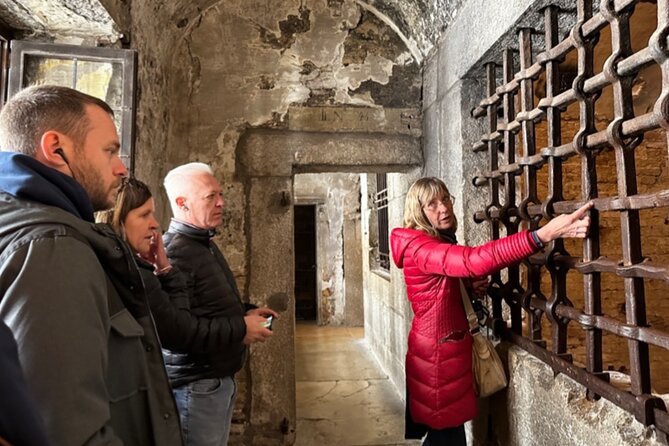 Best Of Venice: Saint Mark's Basilica, Doges Palace with Guide and Gondola Ride - St. Mark’s Basilica Entry: Skip-the-Line Reality and the ID Check