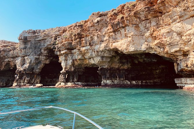 Boat tour of the Polignano a Mare caves with aperitif - Weather, Cancellation, and When the Sea Calls the Shots