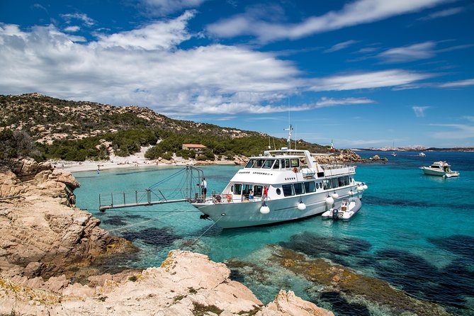 Boat trip La Maddalena Archipelago - Departure from Palau - La Maddalena Archipelago from Palau: why this day trip works