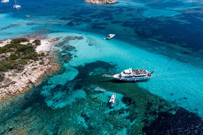 Boat trip La Maddalena Archipelago - Departure from Palau - Stop on the Maddalena Islands: Budelli and Spargi beach time