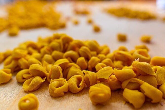 Bologna Food & Market Tour with 6 Tastings, Pasta, Wines & More - Price, walking pace, and practical tips for value at $118.51