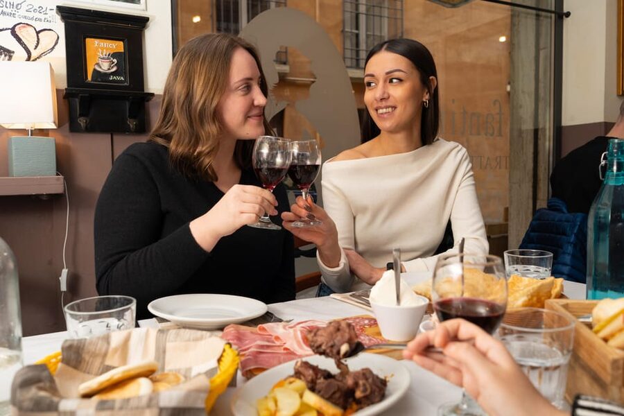 Bologna: Food Tour with Pasta Tasting & Local Specialties - How the Feltrinelli meeting point sets the tone