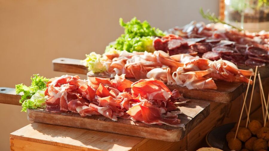Bologna: Food Tour with Pasta Tasting & Local Specialties - Dessert at the bakery: gelato or torta degli addobbi