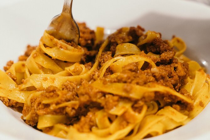 Bologna gastronomic experience with a local - Stop 1: Fontana del Nettuno, Then Instant Food Momentum