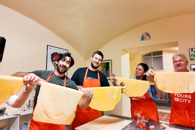 Bologna Local Pasta Cooking Class, Ragu, Spritz, Wine & Gelato - Key things that make this class worth your time
