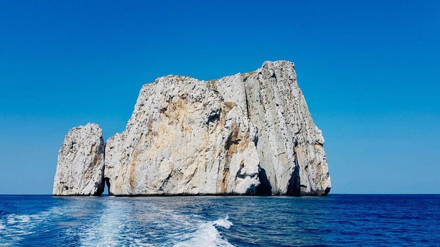 Buggerru: Half-Day Dinghy Tour of the Sardinian South Coast - What the half-day schedule really gives you (about 2.5 hours)