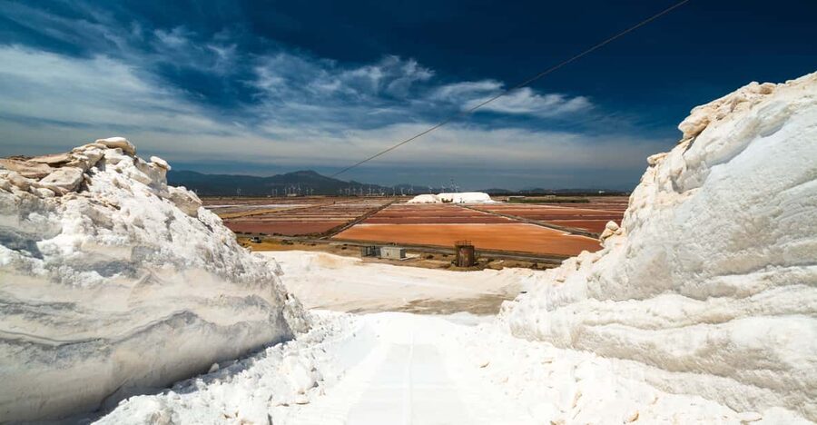 Cagliari: Conti Vecchi Salt Flats Train and Tour - A Cagliari Saltworks Tour That Trades Coast Views for White Salt Mountains