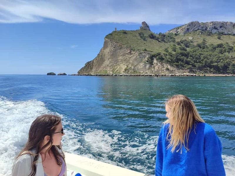 Cagliari: Devil's saddle boat tour, 4 stops and prosecco - The 3-hour route: how the day keeps moving without feeling rushed