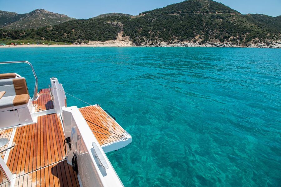 Cagliari: Luxury Motorboat Tour with 3 Swim Stops & Wine - Key things to know before you go