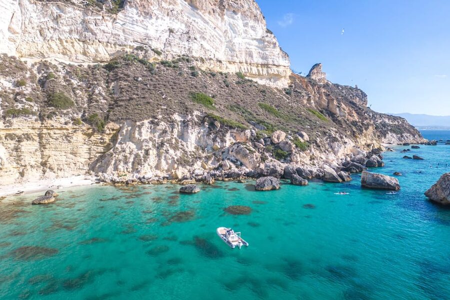 Cagliari: Zodiac Boat Tour, 3-4 SwimStops, Wine & Snorkeling - Wine on Board and the Human Side of the Tour