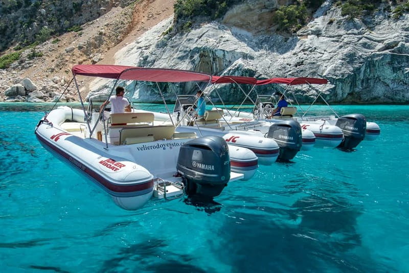 Cala Gonone: Dinghy Excursion to C. Mariolu and C. Goloritzè - Cala Luna and Cala Sisine, the calmer afternoon version of the gulf