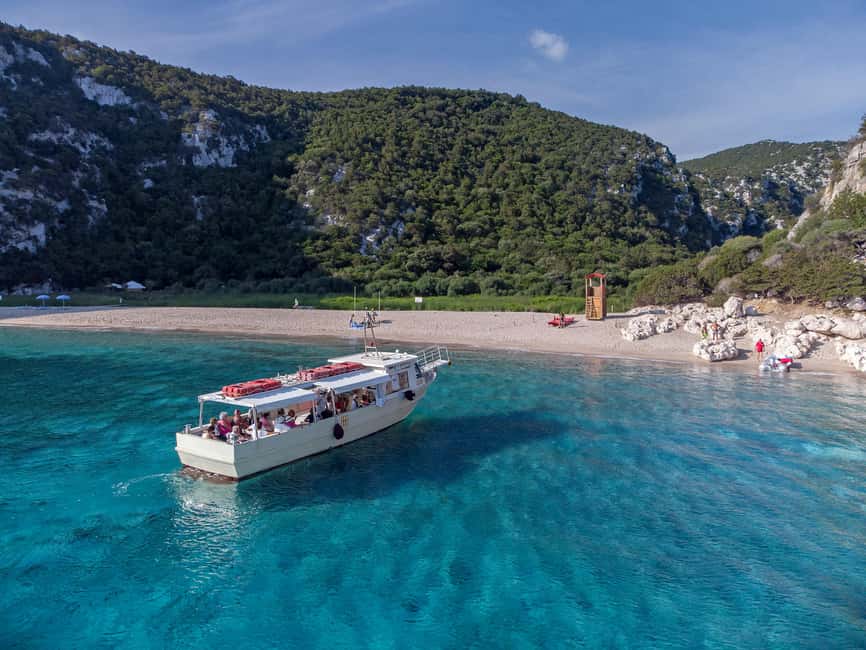 Cala Gonone: Grotta Bue Marino & Cala Luna Beach Boat Tour - How the boat timing actually works, departures and return windows
