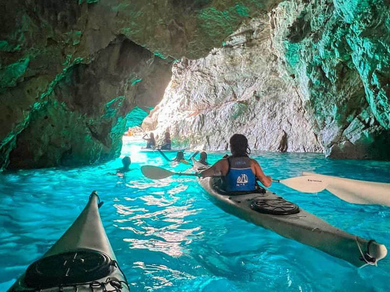 Capri: Caves and Beaches Kayaking Tour with GoPro Photos - Marina Piccola to Via Krupp: the cliffs start talking early