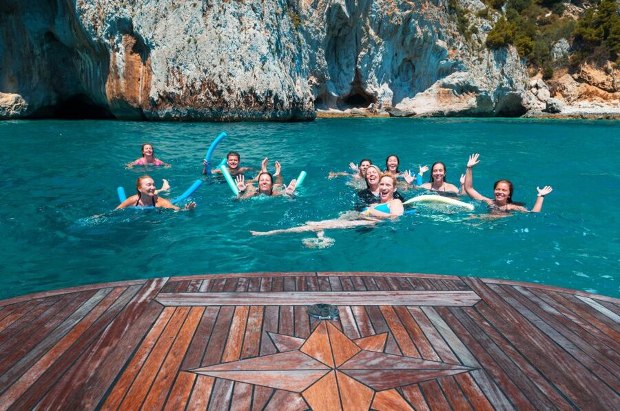 Capri: Full-Day Small Group Boat Tour - Who This Tour Fits Best, and Who Should Rethink It