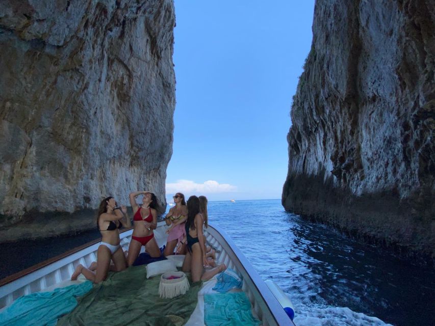 Capri: Island and Grottos Boat Cruise with Snacks and Drinks - Key highlights that make this cruise worth your time