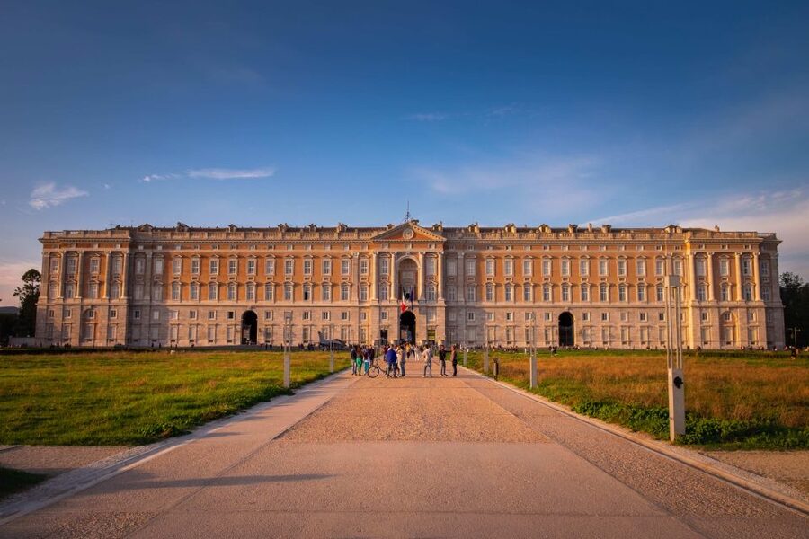 Caserta: Small-Group Royal Palace Tour - Throne Room plus Astrea and Four Seasons Rooms