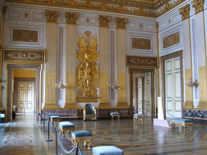 Caserta: Small-Group Royal Palace Tour - The palace-gardens start: Your first view sets the theme