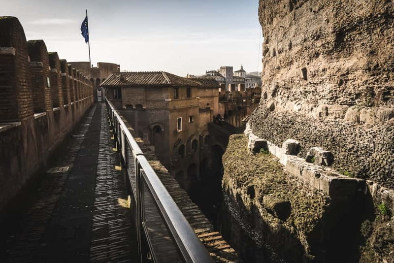 Castel Sant'Angelo Skip-the-Line Entry & Optional Audioguide - Papal Rooms and Medieval Cells: Seeing the Building’s Identity Shift