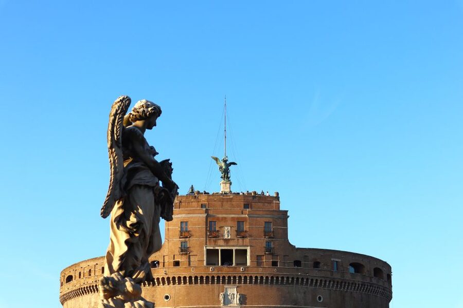 Castel Sant'Angelo Skip-the-Line Entry & Optional Audioguide - Roof Terrace Views: How to Spot Vatican City, the Tiber, and the Bridge of Angels