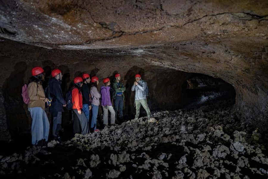 Catania: Amazing Etna Morning Tour with Pickup and Drop-Off - Transport and Timing: A 6-Hour Plan That Still Leaves You Feeling Done