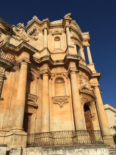 Catania: Syracuse, Ortigia, and Noto Tour with Brunch - Catania Pickup and the Van Ride That Sets Your Pace