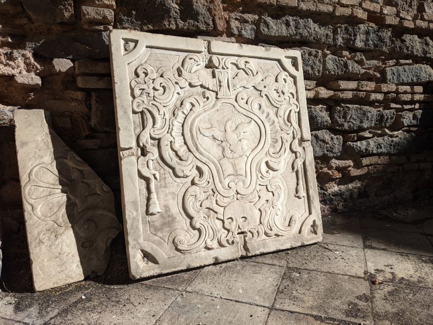 Catania: Underground Catania Tickets and Guided Tour - Italian and English Guidance, and How Group Size Impacts the Experience