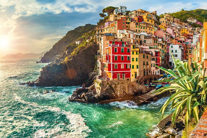 Cinque Terre and Pisa Tower Tour from Florence Semi Private - Vernazza: Your Best Blend of Port Character and Time to Taste