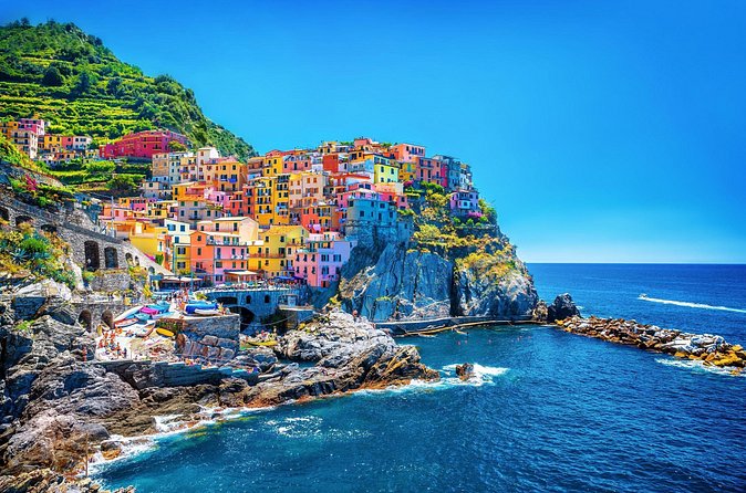 Cinque Terre Small Group or Private Day Tour from Florence - What Happens if Weather Turns: Boats, Rough Seas, and Keeping Your Day on Track