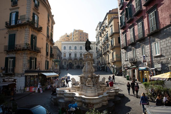 City Sightseeing Naples Hop-On Hop-Off Bus Tour - Audio, Wi-Fi, and the app: how to use the tech without getting lost
