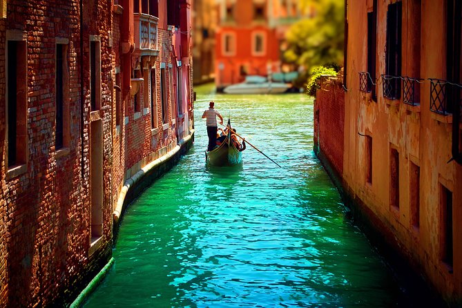 Classic 30-Minute Gondola Ride in Venice - How the Price Feels: Value at $46.96 for 25 to 30 Minutes