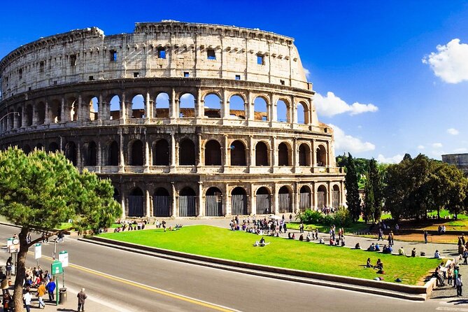 Colosseum, Roman Forum, Palatine Guided Tour or AudioGuide Option - Entering Rome’s “big three” without wasting half a day