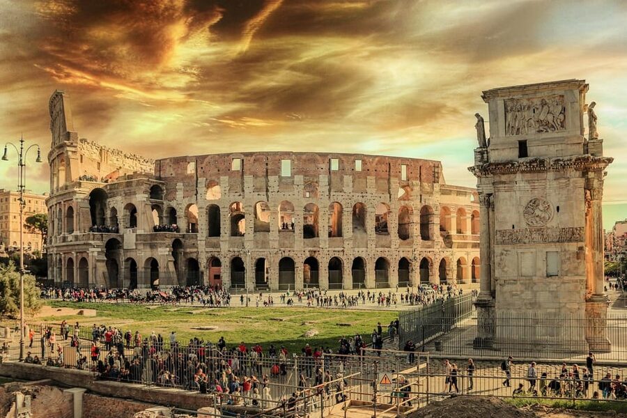 Colosseum Sunset Tour with Entry - Your 45-minute guided walk: gladiators, events, and how it was built