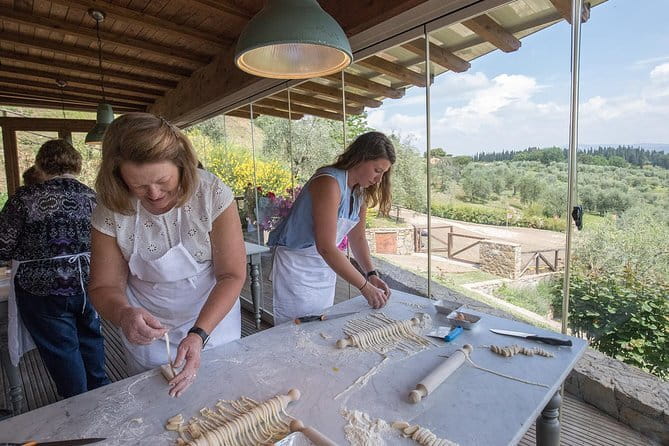 Cooking Class and Lunch at a Tuscan Farmhouse with Local Market Tour from Florence - Sundays and public holidays, the market swap you should plan for