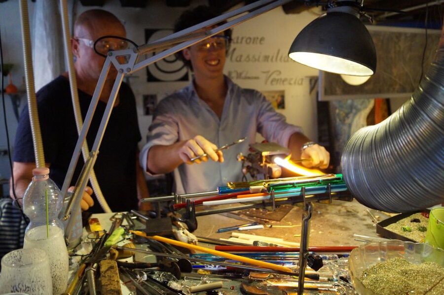 Create Your Glass Artwork: Private Lesson With Local Artisan - Watching Massimiliano Demonstrate the Master Level