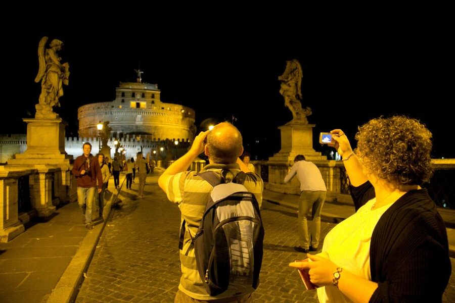 Dark Heart of Rome - Facts, Legend & Mystery Walking Tour - Price and walking level, is $14 good value?