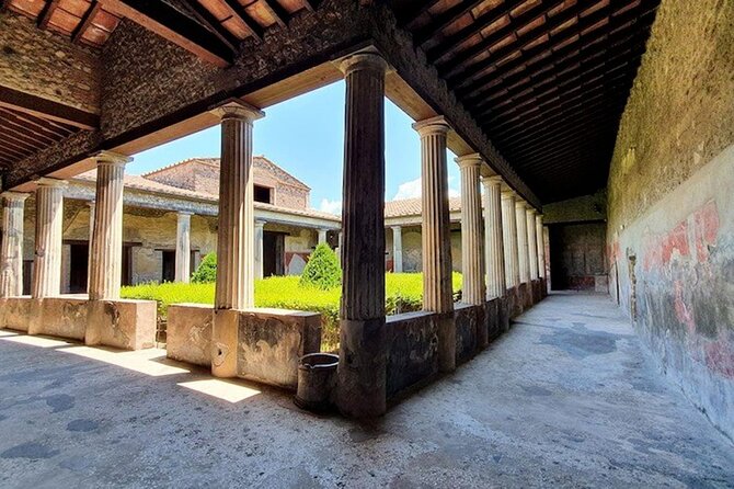Day Trip of Pompeii, Herculaneum and Vesuvius from Naples - How this Naples day works, three big hitters in one stretch